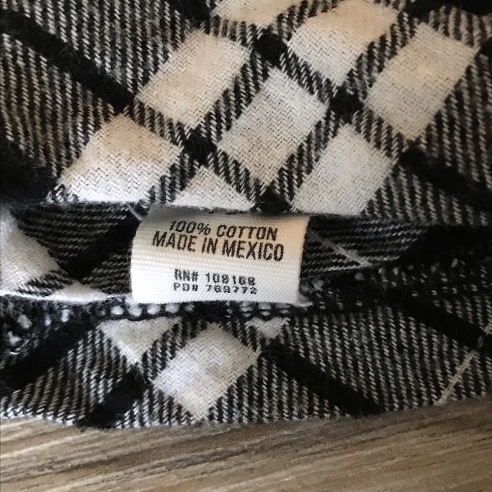 Plaid Skirt - Picture 3 of 3